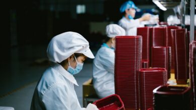 evropa na robu krize bruselj z nujnimi trgovinskimi ukrepi 67f10d611712a 1743850849