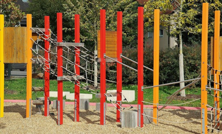 starsi v stiski kako zagotoviti varstvo med poletnimi pocitnicami 682f2df8b7711 1747922424