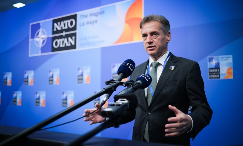 Robert Golob nato vrh