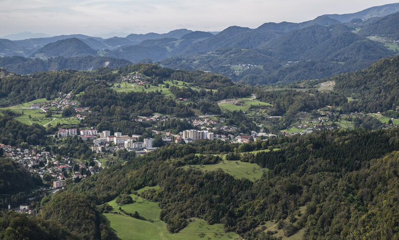 Pred občinskim praznikom občina Hrastnik razkriva načrte za nova naselja in dom za starejše 1 pred obcinskim praznikom obcina hrastnik razkriva nacrte za nova naselja in dom za starejse 685c3946597d4 1750874438