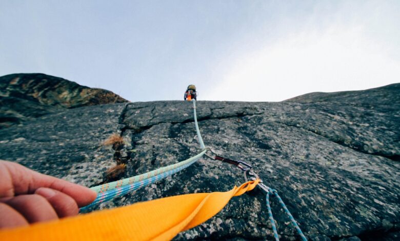 domacin z brusilko uniceval varovala na plezaliscu v sezani 686fab551229b 1752148821