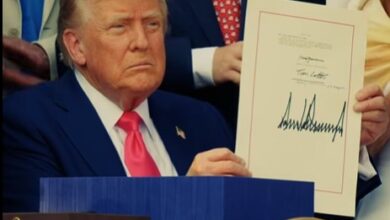 podpis zakona zajem slike