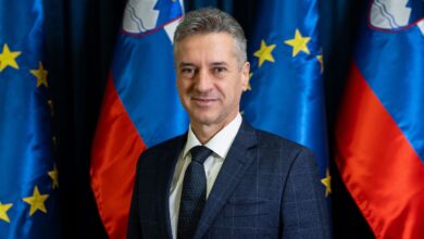 Prekmurje: Simbol slovenske identitete in razvoja 4 golob optimisticen gospodarska rast v sloveniji kljub izzivom 689ee90d0b385 1755244813