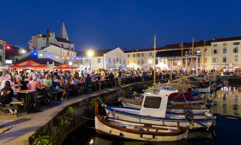 izola zivi v znamenju ribiskega praznika glasba hrana in zabava za vse 68a85bfa7f1d7 1755864058