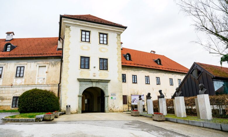 podpisana pogodba za obnovo metliskega gradu 688ce4b603f14 1754064054