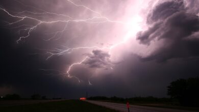 Slovenija na udaru: Prihaja hladna fronta in prinaša huda neurja, točo, močne sunke vetra in možnost pojava tornada 7 slovenija na udaru prihaja hladna fronta in prinasa huda neurja toco mocne sunke vetra in moznost pojava tornada 68af39b7b42b2 1756314039
