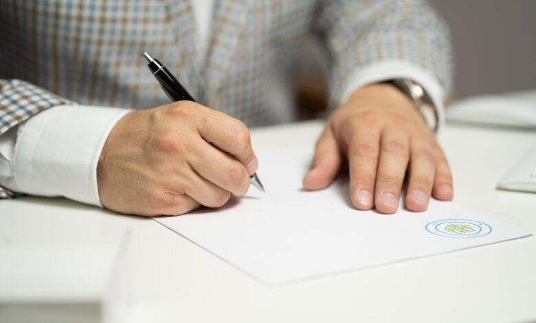 danes se je zacelo zbiranje podpisov za dve referendumski pobudi 68b58ae366430 1756728035