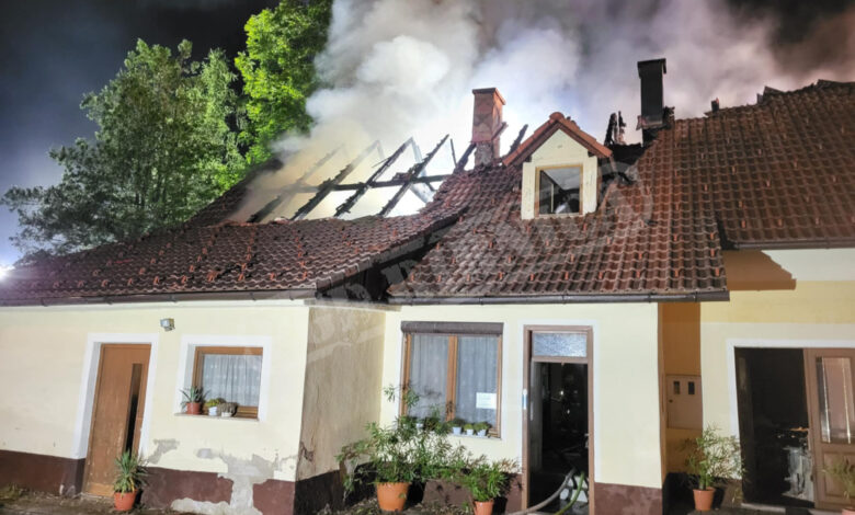 Dramatičen požar v Goriči vasi: škoda presega tisoče evrov 1 dramaticen pozar v gorici vasi skoda presega tisoce evrov 68c1bcc614971 1757527238