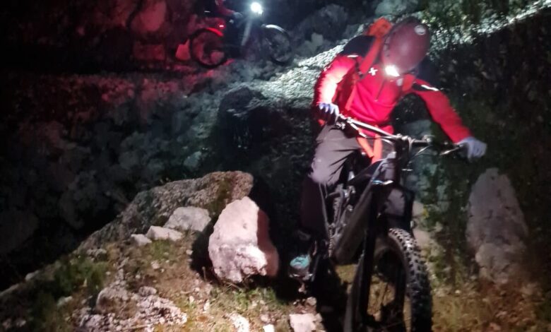 elektricna kolesa resila izgubljenega planinca na tolminskem kuku foto 68d8eb0732537 1759046407