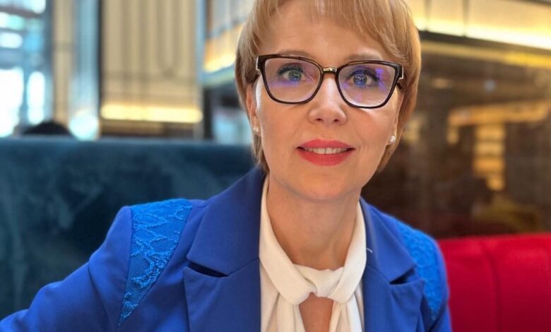 nsi grozi z interpelacijo ministrici zaradi krize z modrikastim jezikom video 68bb254b5d362 1757095243