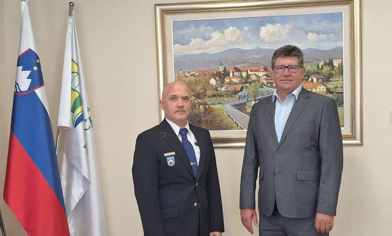 Občina Brežice z novim poveljnikom Civilne zaščite 1 obcina brezice z novim poveljnikom civilne zascite 68c6842d6fa67 1757840429