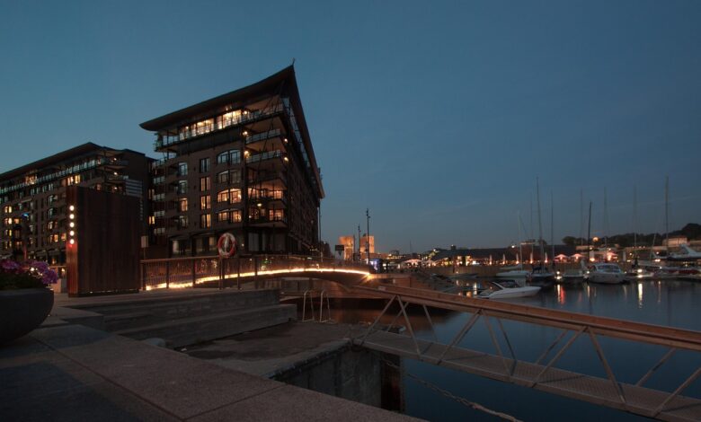 Eksplozija pretresla srce Osla: Policija v iskanju odgovorov 1 oslo