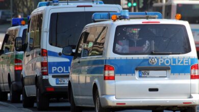 Moški v Berlinu z avtom v ljudi 7 police