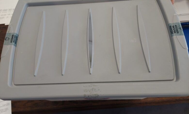 31 prijav za referendumsko kampanjo: Kdo bo vplival na glasovanje? 1 31 prijav za referendumsko kampanjo kdo bo vplival na glasovanje 69023a1cc9dd2 1761753628