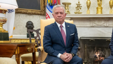 Jordanski kralj Abdulah II. na zgodovinskem obisku v Sloveniji 6 President Donald Trump hosts an expanded bilateral meeting and working lunch with King Abdullah II of Jordan 54321920293 scaled e1760859963606