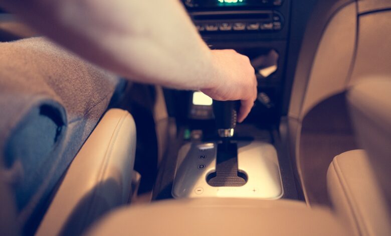 Evropski parlament uvaja digitalna vozniška dovoljenja za večjo varnost 1 car driver