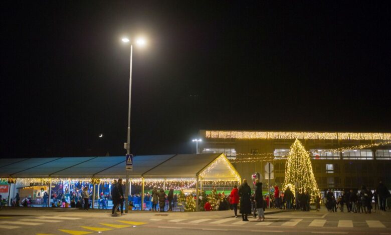 Grosuplje: Poziv razstavljavcem, prodajalcem in gostincem za najem hišice ob drsališču 1 grosuplje poziv razstavljavcem prodajalcem in gostincem za najem hisice ob drsaliscu 69045e9925fa1 1761894041