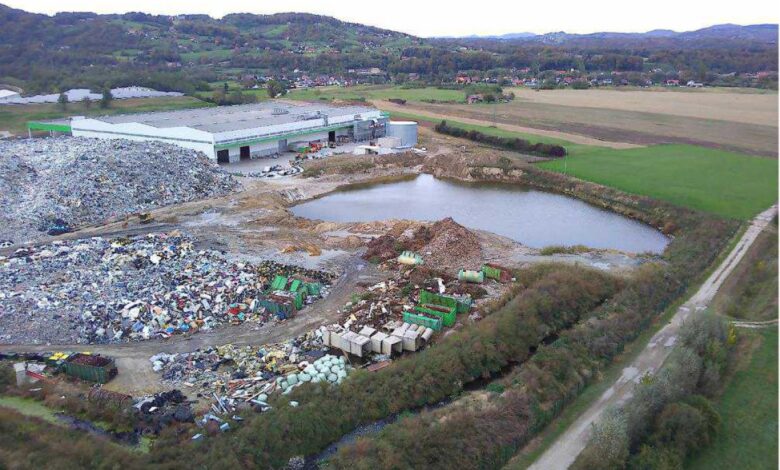 kriminalisti osumljenim v zadevi kostak odpravili pridrzanje 68e8af13f2efb 1760079635