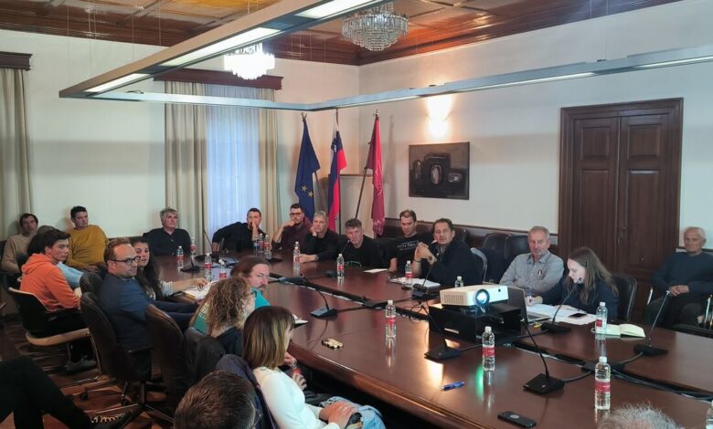 Martinovanje na Krasu 2025: 10 dni vinskih doživetij 1 martinovanje na krasu 2025 10 dni vinskih dozivetij 68e3a1385fcd8 1759748408