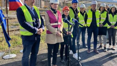 ministrica bratusek ob zacetku del na zelezniski nadgradnji jesenic 68f4e0de87198 1760878814