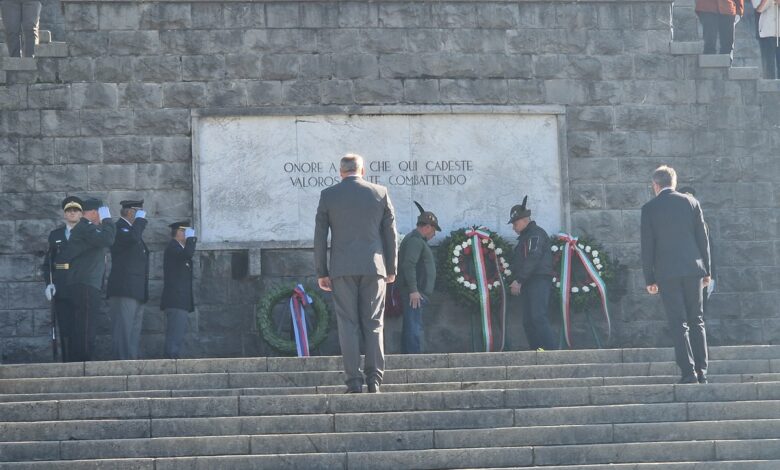 Spominska slovesnost v Kobaridu: Poklon padlim in sporočilo miru 1 spominska slovesnost v kobaridu poklon padlim in sporocilo miru 68fe4586bdc20 1761494406