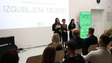 Slovesnost ob spominu na žrtve prometnih nesreč 2 Dan spomina na zrtve prometnih nesrec vir FB Zavod Varna Pot