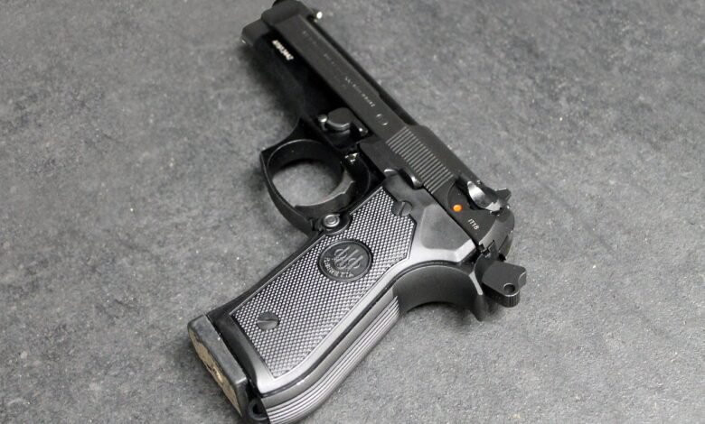 vlada omogoca varno predajo nezakonitega orozja do konca januarja 691638d29033c 1763064018