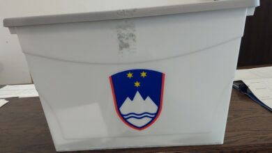 ali bo slovenija dozivela tretji referendum zaradi spornih kampanj 693693bbad544 1765184443