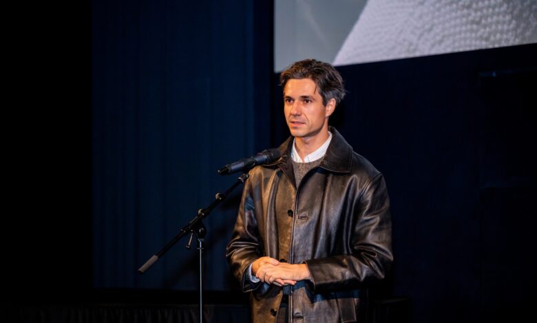 Delodajalci svarijo: Dvig minimalne plače grozi gospodarstvu 1 delodajalci svarijo dvig minimalne place grozi gospodarstvu 6946f25532012 1766257237