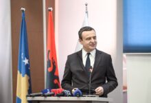 kosovo sprejema izgnance iz zda kaj pravi kosovski premier kurti 693c745f36540 1765569631