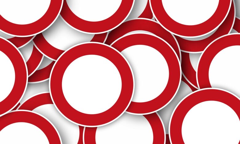 Nova generacija prometnih znakov: Kaj prinaša leto 2026? 1 nova generacija prometnih znakov kaj prinasa leto 2026 69510dc7c9e2c 1766919623