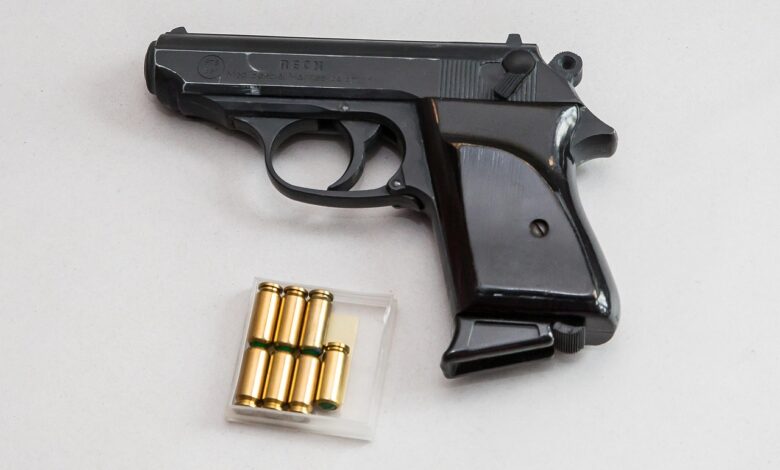 Prostovoljna predaja nezakonitega orožja brez pravnih posledic 1 prostovoljna predaja nezakonitega orozja brez pravnih posledic 692fe0119e021 1764745233