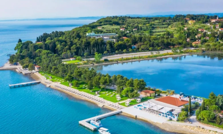 strunjan bo z novim zelenim parkiriscem postal oaza narave 6950f1aea39d1 1766912430