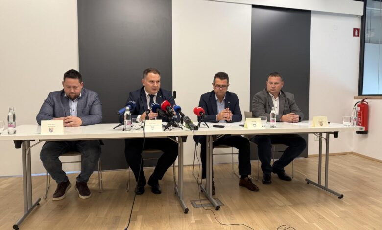 Župani Pomurskih občin zahtevajo pravičen izračun sredstev za romske skupnosti 1 zupani pomurskih obcin zahtevajo pravicen izracun sredstev za romske skupnosti 6936859aefccd 1765180826