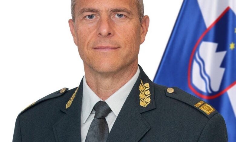 Brigadir Uroš Paternus prevzema poveljstvo Slovenske vojske 1 brigadir uros paternus prevzema poveljstvo slovenske vojske 695cb3159dcc0 1767682837