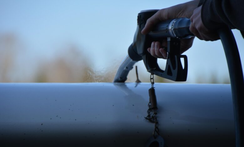 padanje cen bencina v italiji razlogi in prihodnji ucinki 695fc694b2810 1767884436