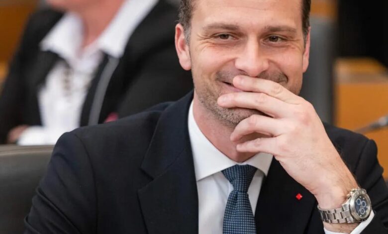 Kriminalisti vložili kazensko ovadbo proti Janiju Predniku: Obtožen nasilja v družini 1 kriminalisti vlozili kazensko ovadbo proti janiju predniku obtozen nasilja v druzini 6983511a9256d 1770213658