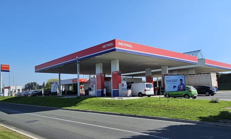 Tatvine goriva na bencinskih servisih: Kako se spopadajo s problemom? 1 tatvine goriva na bencinskih servisih kako se spopadajo s problemom 69863a56a796c 1770404438