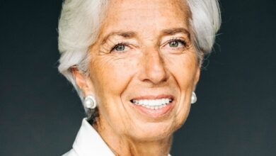 ECB opozarja na višjo inflacijo in nižjo rast v 2026 #Video 5 Cristine Lagarde stran fb