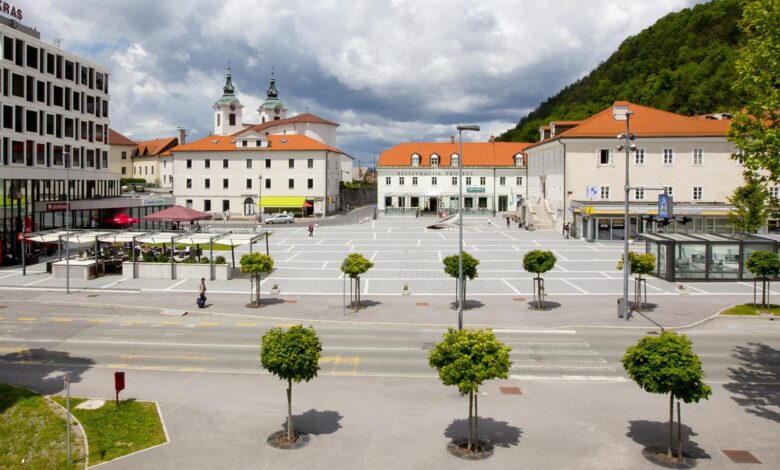 kraje na slovenskih pokopaliscih narascajoc problem 69c8172b8d22c 1774720811