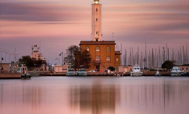 na obali italije nasli redko 400 kilogramsko ribo luno video 69b2d569b2835 1773327721