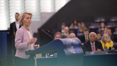 ursula von der leyen poziva k miru in odpiranju hormuske ozine 69c298ed23dda 1774360813
