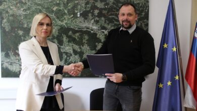 v trebnjem podpisali pogodbo za obnovo vodovoda v vrednosti skoraj 580 tisoc evrov 69c52dfdb74eb 1774530045