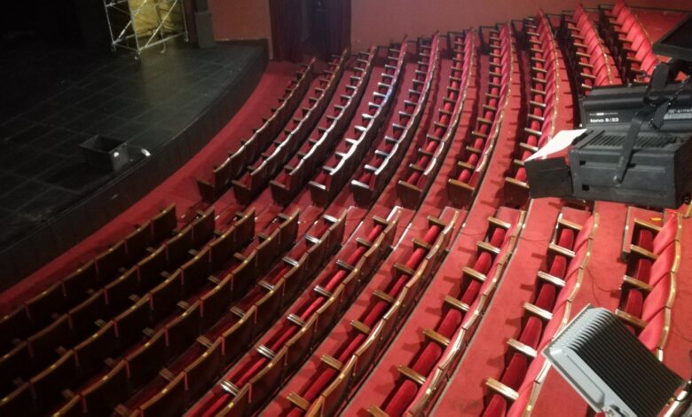 Visoki honorarji Katje Pegan: Gledališče Koper ostaja tiho #foto 1 visoki honorarji katje pegan gledalisce koper ostaja tiho foto 69bfafa59e512 1774170021