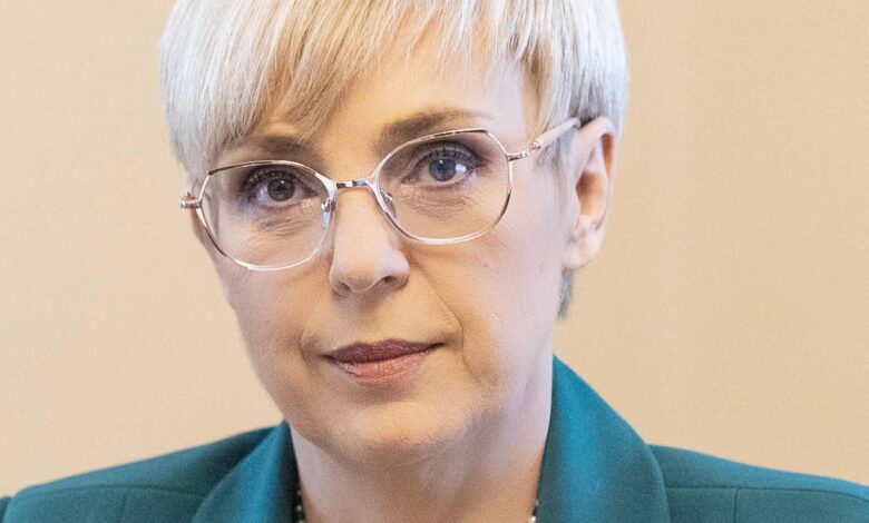 lestvica priljubljenosti politikov pirc musarjeva vodi na lestvici golob pridobiva jansa pa izgublja 69e72084a45d4 1776754820