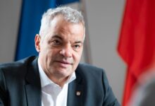 milijon evrov gotovine tajni posnetki in 207 strani dokazov kaj razkriva preiskava proti arsenovicu 69eb150518c9a 1777014021