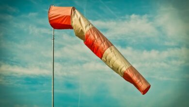 mocna burja pustosi po severni hrvaski obali pag popolnoma izoliran zaprta tudi avtocesta video 69ce767a17eaa 1775138426