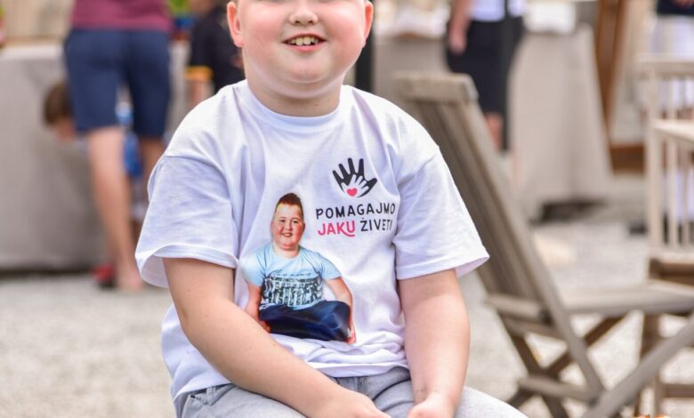 motoristi v novi stifti zdruzeni za pomoc malemu jaku foto 69f04d02ea371 1777356034