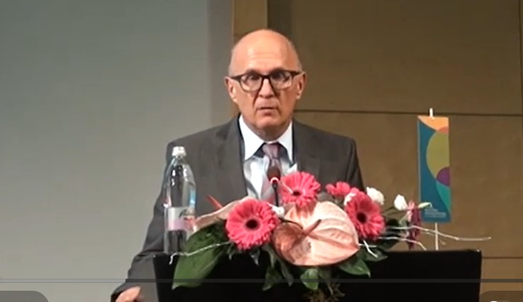 ravnatelj gregor pecan razresen zaradi kontroverznih izjav 69ce929688a3a 1775145622