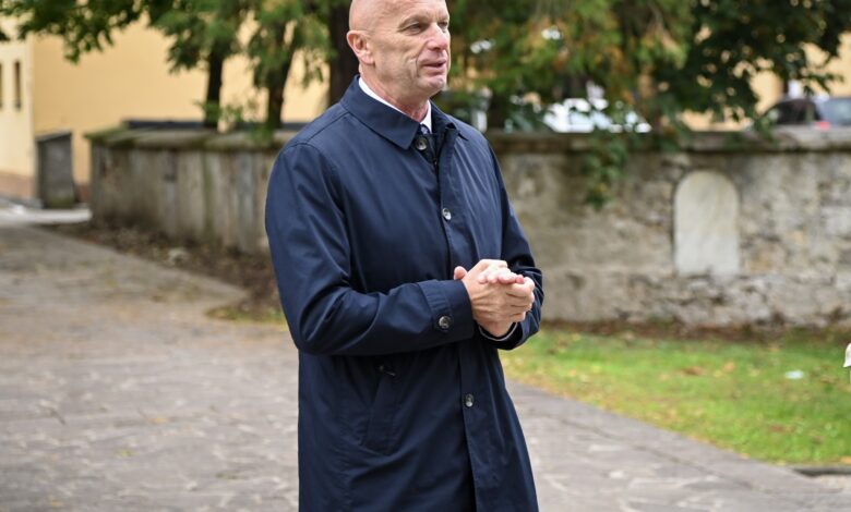 Župan Krškega Janez Kerin pod lupo: Korupcija, nepravilnosti in nepotizem? 1 zupan krskega janez kerin pod lupo korupcija nepravilnosti in nepotizem 69cfd60fafca7 1775228431